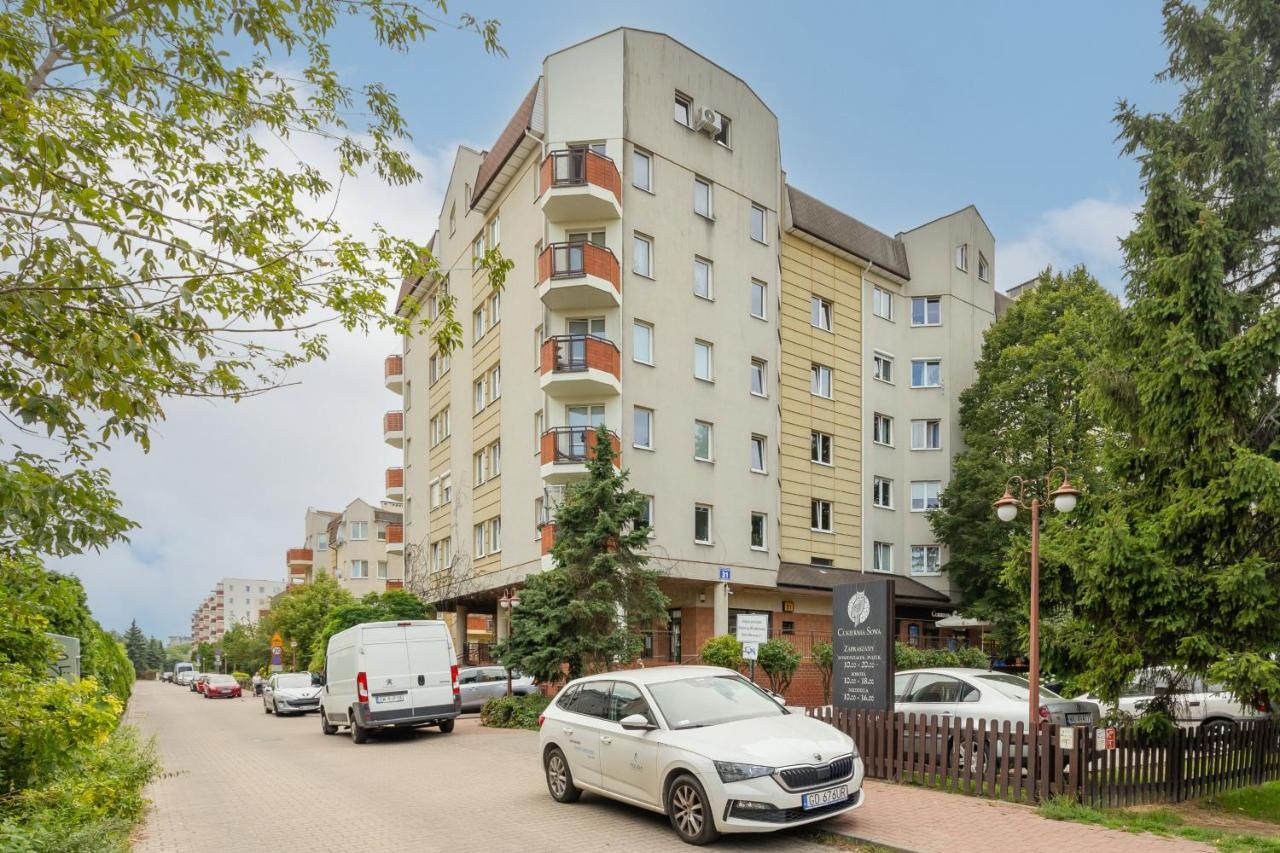 Cozy Apartment With Parking In Warsaw Ursus By Noclegi Renters エクステリア 写真